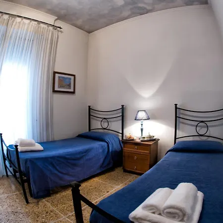 Giornate Romane فندق مبيت وإفطار 2*