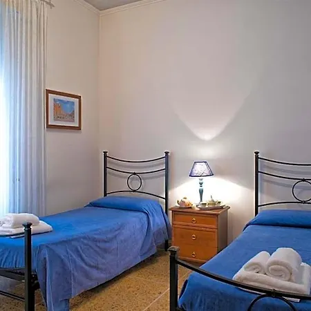 Giornate Romane فندق مبيت وإفطار 2*